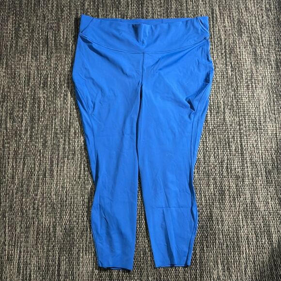 Lululemon Base Pace High-Rise Tight 25" - Picture 1 of 8